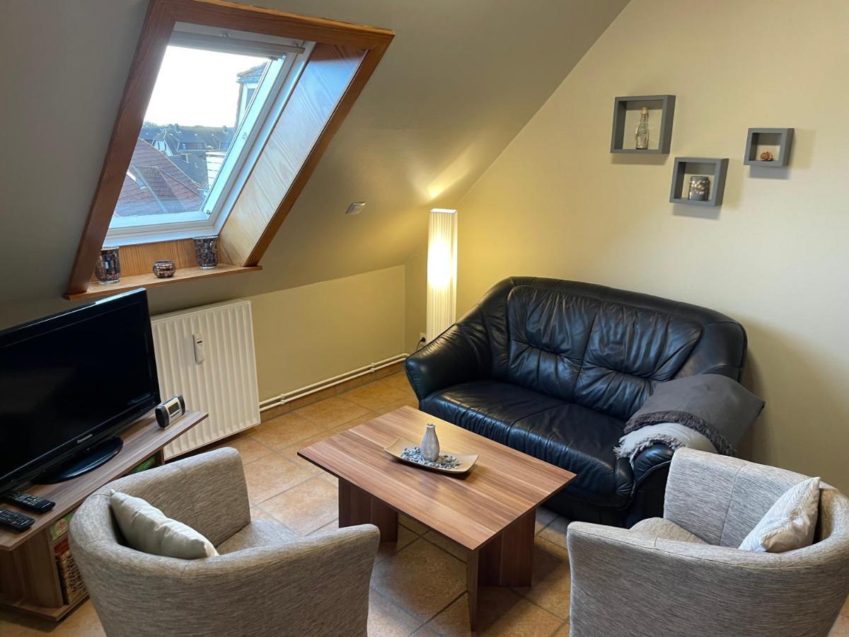 Modernisierte Ferienwohnung Friedrichskoog - Spitze, Gegenueber Mutter-Kind-Klinik Экстерьер фото